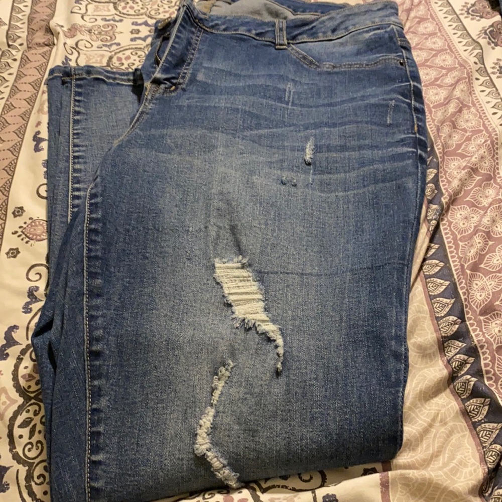 Used rewind jeans
